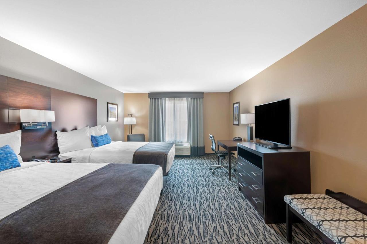 Best Western Plus Denton Inn & Suites Exteriör bild